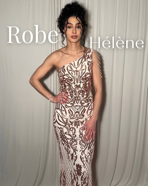 Héléna, robe
